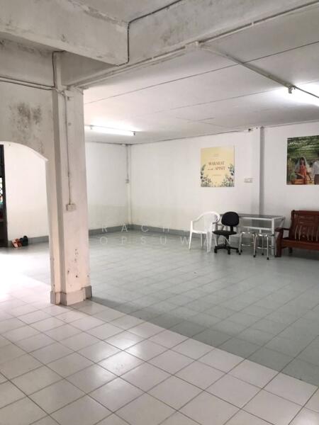 ขาย - ขายด่วน บ้าน 2 คูหา พิกัด บ้านหน้าควน พื้นที่ 50.6 ตารางวา ขายด่วน 4.5 ล้านบาท, สงขลา