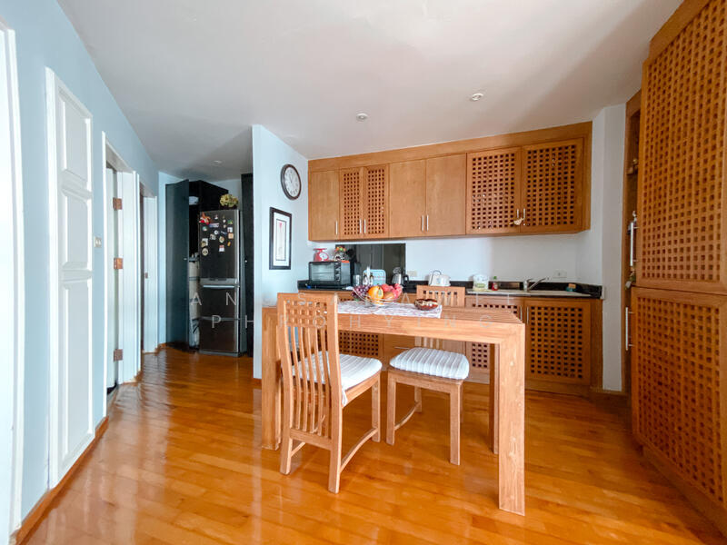 Park Beach Condominium, Chon Buri (Pattaya), Na Kloe, Bang Lamung (Pattaya), Chon Buri (Pattaya), 2 Bedrooms, 179 sqm, Condo For Sale, by Angsanawee Phrohying, 60248371 - DDproperty.com