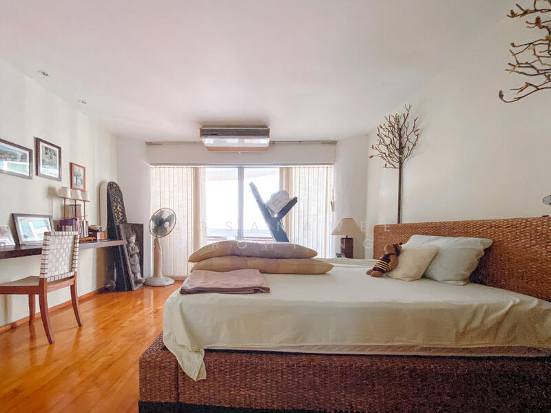 Park Beach Condominium, Chon Buri (Pattaya), Na Kloe, Bang Lamung (Pattaya), Chon Buri (Pattaya), 2 Bedrooms, 179 sqm, Condo For Sale, by Angsanawee Phrohying, 60248371 - DDproperty.com