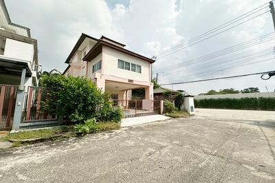 ขาย - ขายบ้านเดี่ยว 3ชั้น 66ตรว. ม.ร่มรื่น สุขุมวิท103 เฉลิมพระเกียรติ ร.9 ซ.28, กรุงเทพ