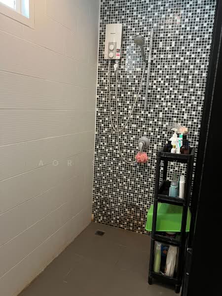 Crystal Garden, Bangkok, 217 Sukhumvit 4 Alley, Khlong Toei, Khlong Toei, Bangkok, 2 Bedrooms, 127 sqm, Condo For Sale, by Sittichai (Ice) Tulyanon, 60248698 - DDproperty.com