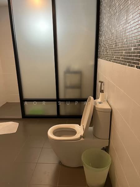 Crystal Garden, Bangkok, 217 Sukhumvit 4 Alley, Khlong Toei, Khlong Toei, Bangkok, 2 Bedrooms, 127 sqm, Condo For Sale, by Sittichai (Ice) Tulyanon, 60248698 - DDproperty.com