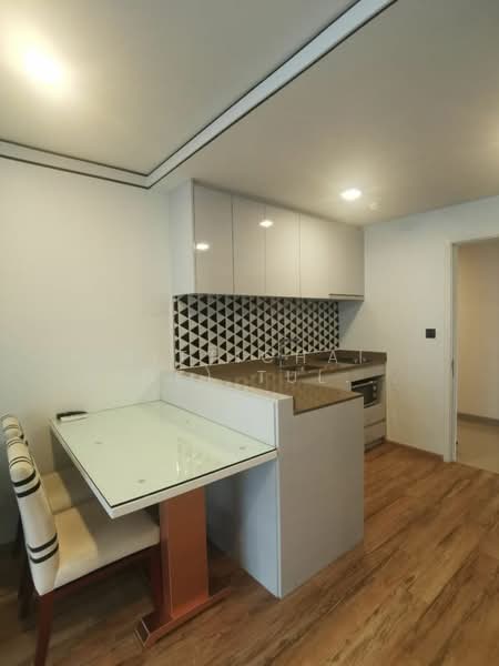 Maestro 01 Sathorn-Yenakat : มาเอสโตร 01 สาทร-เย็นอากาศ, กรุงเทพ, 14 ถนนเย็นอากาศ, ทุ่งมหาเมฆ, สาทร, กรุงเทพ, 51 ตร.ม., คอนโด ขาย, โดย Sittichai (Ice) Tulyanon, 60248729 - DDproperty.com