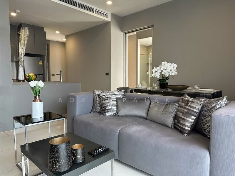 M Silom, Bangkok, 26 Narathiwas Ratchanakarin Road, Suriyawong, Bang Rak, Bangkok, 2 Bedrooms, 82 sqm, Condo For Sale, by Sittichai (Ice) Tulyanon, 60248730 - DDproperty.com