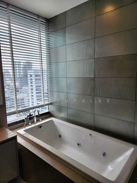 M Silom, Bangkok, 26 Narathiwas Ratchanakarin Road, Suriyawong, Bang Rak, Bangkok, 2 Bedrooms, 82 sqm, Condo For Sale, by Sittichai (Ice) Tulyanon, 60248730 - DDproperty.com