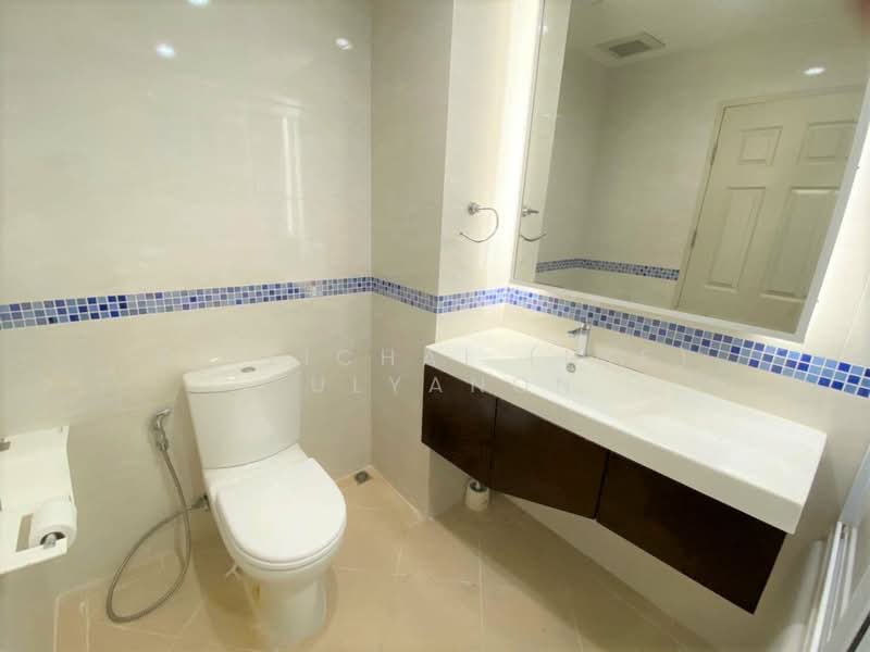 Life @ Sathorn 10, Bangkok, 48 Soi Sathorn 10, Sathorn Road, Silom, Bang Rak, Bangkok, 1 Bedroom, 40 sqm, Condo For Sale, by Sittichai (Ice) Tulyanon, 60248732 - DDproperty.com