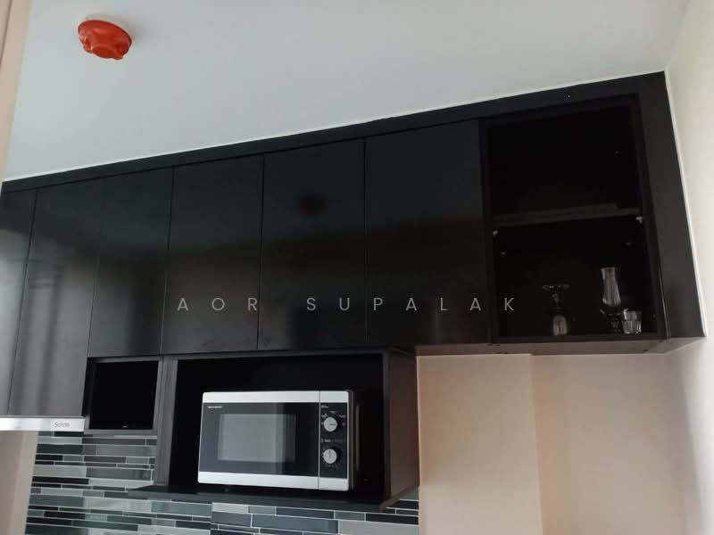 Chateau In Town Charansanitwong 96/2 : ชาโตว์ อินทาวน์ จรัญสนิทวงศ์ 96/2, กรุงเทพ, 152 ซอย จรัญสนิทวงศ์ 96/2, บางอ้อ, บางพลัด, กรุงเทพ, 30 ตร.ม., คอนโด ขาย, โดย Sittichai (Ice) Tulyanon, 60248794 - DDproperty.com