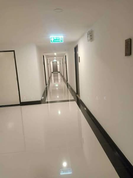 Chateau In Town Charansanitwong 96/2 : ชาโตว์ อินทาวน์ จรัญสนิทวงศ์ 96/2, กรุงเทพ, 152 ซอย จรัญสนิทวงศ์ 96/2, บางอ้อ, บางพลัด, กรุงเทพ, 30 ตร.ม., คอนโด ขาย, โดย Sittichai (Ice) Tulyanon, 60248794 - DDproperty.com