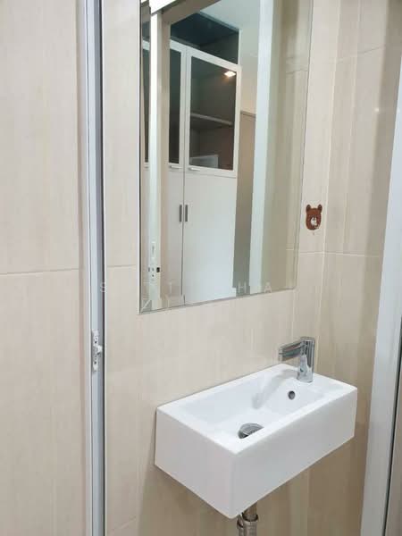 Life Ratchadapisek, Bangkok, 279 Ratchadapisaek Road, Huai Khwang, Huai Khwang, Bangkok, 2 Bedrooms, 46 sqm, Condo For Sale, by Sittichai (Ice) Tulyanon, 60248907 - DDproperty.com