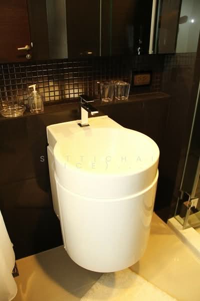 Rhythm Sathorn, Bangkok, 141 Soi Sathorn 21, Yan Nawa, Sathon, Bangkok, 1 Bedroom, 45 sqm, Condo For Sale, by Sittichai (Ice) Tulyanon, 60248946 - DDproperty.com