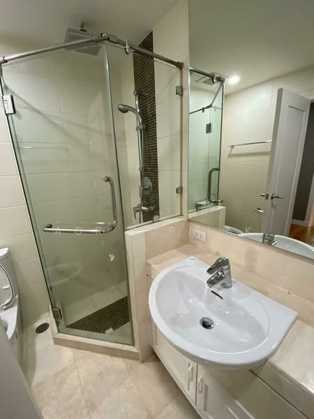 Wilshire Condominium, Bangkok, 80 Soi Sukhimvit 22, Khlong Toei, Khlong Toei, Bangkok, 2 Bedrooms, 105 sqm, Condo For Sale, by Sittichai (Ice) Tulyanon, 60249100 - DDproperty.com