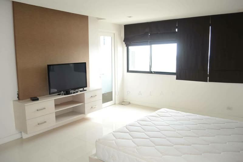 President Park Sukhumvit 24, Bangkok, 99 Sukhumvit 24 Alley, Khlongtoei Nua, Watthana, Bangkok, 5 Bedrooms, 387 sqm, Condo For Sale, by Sittichai (Ice) Tulyanon, 60249170 - DDproperty.com