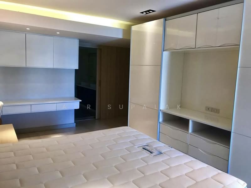 Royal Castle Sukhumvit, Bangkok, 30 Soi Sukhumvit 39, Khlongtoei Nua, Watthana, Bangkok, 3 Bedrooms, 194 sqm, Condo For Sale, by Sittichai (Ice) Tulyanon, 60249174 - DDproperty.com