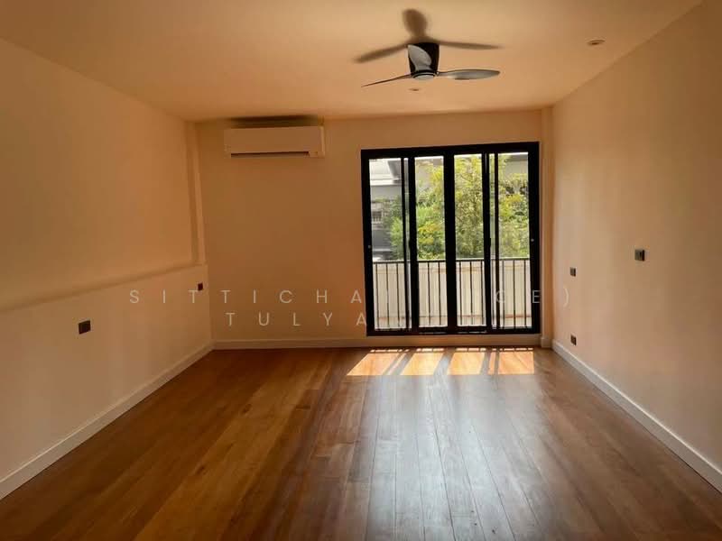 Home Office for Rent in Sukhumvit, กรุงเทพ, คลองเตย, คลองเตย, กรุงเทพ, 220 ตร.ม., ทาวน์เฮ้าส์ ให้เช่า, โดย Sittichai (Ice) Tulyanon, 60249178 - DDproperty.com