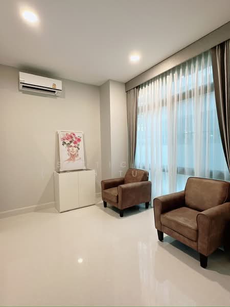 VIVE New Krungthepkreetha, Bangkok, Krungthep Kreetha Road, Saphan Sung, Saphan Sung, Bangkok, 5 Bedrooms, 449 sqm, Single Detached House For Sale, by Sittichai (Ice) Tulyanon, 60249207 - DDproperty.com