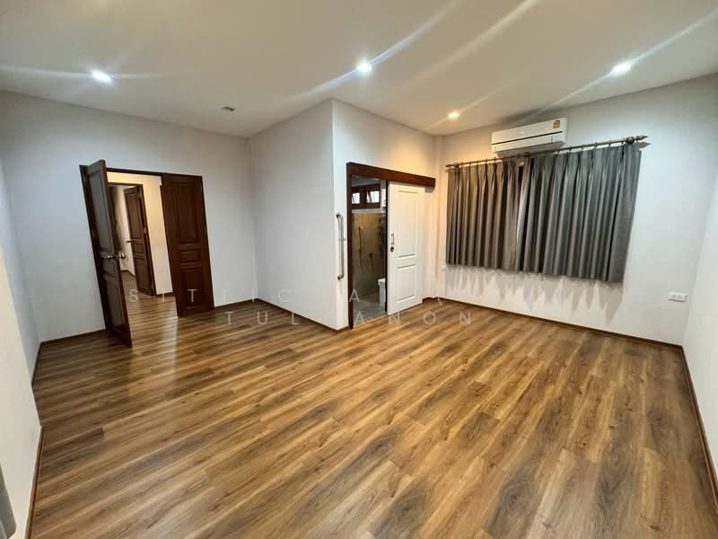 Naphalai Village : หมู่บ้านนภาลัย, กรุงเทพ, ซอย นภาลัย 1, บางนา, บางนา, กรุงเทพ, 700 ตร.ม., บ้านเดี่ยว ขาย, โดย Sittichai (Ice) Tulyanon, 60249209 - DDproperty.com