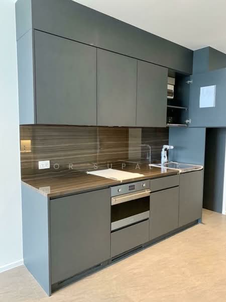 The Lofts Silom, Bangkok, Pramuan Road, Silom, Bang Rak, Bangkok, 1 Bedroom, 48 sqm, Condo For Sale, by Sittichai (Ice) Tulyanon, 60249221 - DDproperty.com