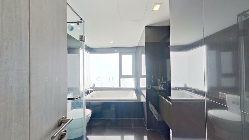 Rhythm Sukhumvit 36-38, Bangkok, 55 Soi Sukhumvit 36, Sukhumvit Road, Phra Kanong, Khlong Toei, Bangkok, 2 Bedrooms, 78 sqm, Condo For Sale, by Sittichai (Ice) Tulyanon, 60249225 - DDproperty.com