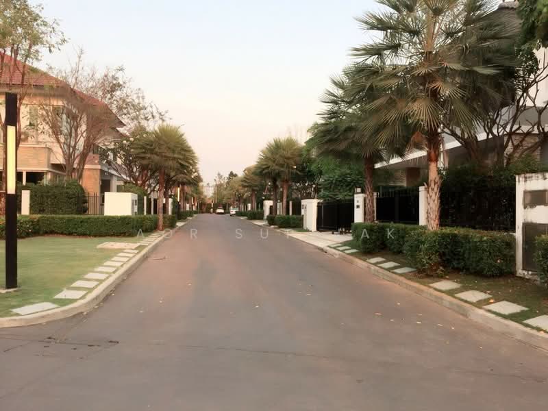 Bangkok Boulevard Rama 9-Srinakarin, Bangkok, Krungthep Kreetha Road, Saphan Sung, Saphan Sung, Bangkok, 4 Bedrooms, 335 sqm, Single Detached House For Sale, by Sittichai (Ice) Tulyanon, 60249364 - DDproperty.com