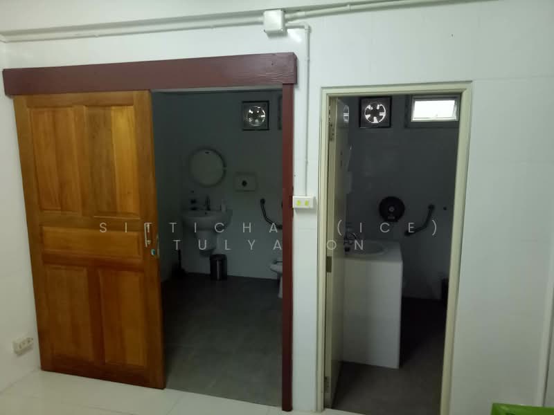 Nawarat Village, Chiang Mai, Chiang Mai-Hang Dong Road, Nong Kaeo, Hang Dong, Chiang Mai, 5 Bedrooms, 270 sqm, Single Detached House For Sale, by Sittichai (Ice) Tulyanon, 60249367 - DDproperty.com