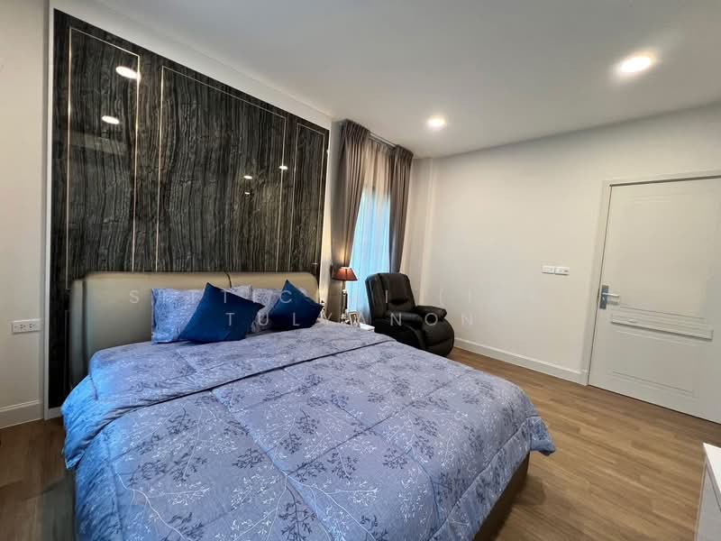 VIVE New Krungthepkreetha : วีเว่ กรุงเทพกรีฑาตัดใหม่, กรุงเทพ, ถ.กรุงเทพกรีฑา, สะพานสูง, สะพานสูง, กรุงเทพ, 302 ตร.ม., บ้านเดี่ยว ขาย, โดย Sittichai (Ice) Tulyanon, 60249371 - DDproperty.com