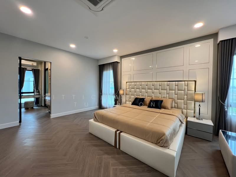 VIVE New Krungthepkreetha, Bangkok, Krungthep Kreetha Road, Saphan Sung, Saphan Sung, Bangkok, 4 Bedrooms, 302 sqm, Single Detached House For Sale, by Sittichai (Ice) Tulyanon, 60249371 - DDproperty.com