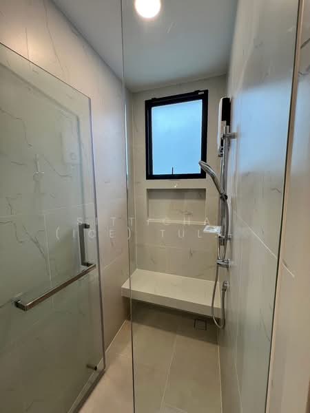 VIVE New Krungthepkreetha, Bangkok, Krungthep Kreetha Road, Saphan Sung, Saphan Sung, Bangkok, 4 Bedrooms, 302 sqm, Single Detached House For Sale, by Sittichai (Ice) Tulyanon, 60249371 - DDproperty.com