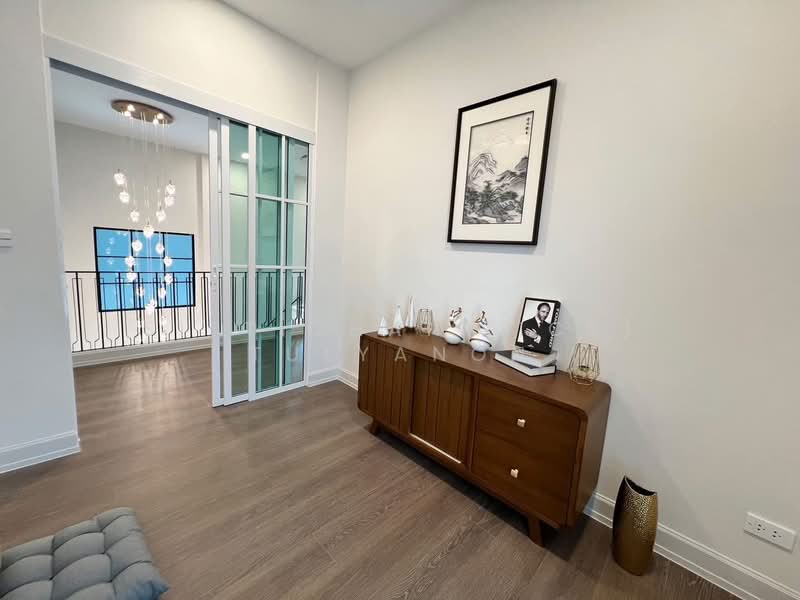 VIVE New Krungthepkreetha, Bangkok, Krungthep Kreetha Road, Saphan Sung, Saphan Sung, Bangkok, 4 Bedrooms, 302 sqm, Single Detached House For Sale, by Sittichai (Ice) Tulyanon, 60249371 - DDproperty.com