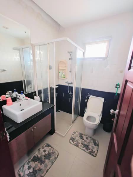 Villa Nakarin Onnut-Wongwaen, Bangkok, Sukhapiban 2 Road, Prawet, Prawet, Bangkok, 6 Bedrooms, 600 sqm, Single Detached House For Sale, by Sittichai (Ice) Tulyanon, 60249376 - DDproperty.com