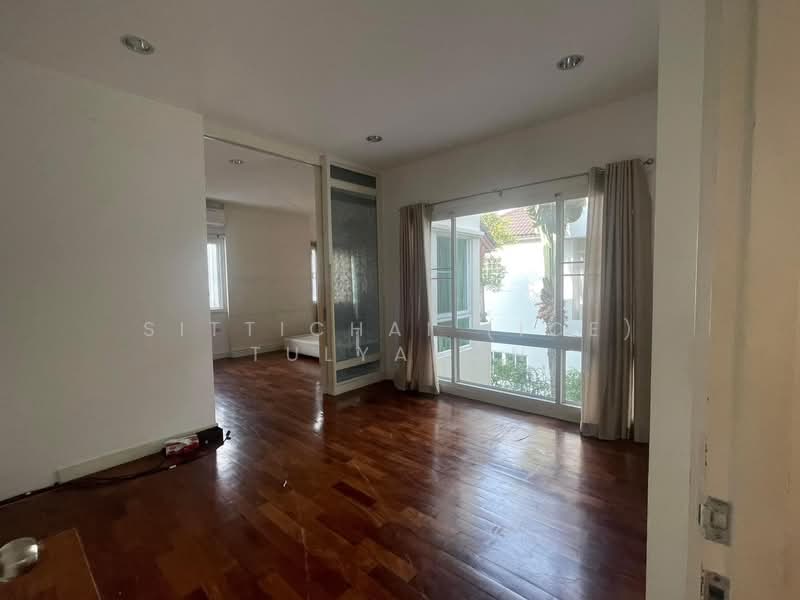 Bangkok Boulevard Ratchada-Ramintra, Bangkok, Ratchada-Ramintra Road, Ram Inthra, Khan Na Yao, Bangkok, 5 Bedrooms, 380 sqm, Single Detached House For Sale, by Sittichai (Ice) Tulyanon, 60249385 - DDproperty.com