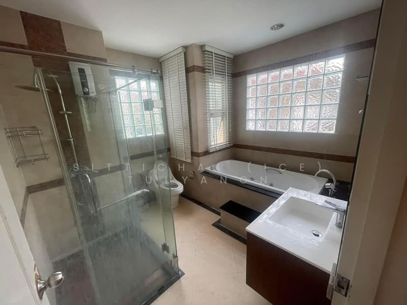 Bangkok Boulevard Ratchada-Ramintra, Bangkok, Ratchada-Ramintra Road, Ram Inthra, Khan Na Yao, Bangkok, 5 Bedrooms, 380 sqm, Single Detached House For Sale, by Sittichai (Ice) Tulyanon, 60249385 - DDproperty.com