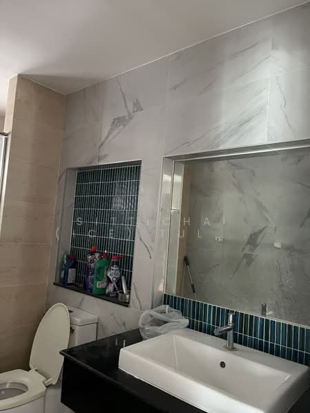 Leon Sukhumvit 62, Bangkok, Soi Sampopnaruemit, Bang Chak, Phra Khanong, Bangkok, 4 Bedrooms, 228 sqm, Townhouse For Sale, by Sittichai (Ice) Tulyanon, 60249387 - DDproperty.com