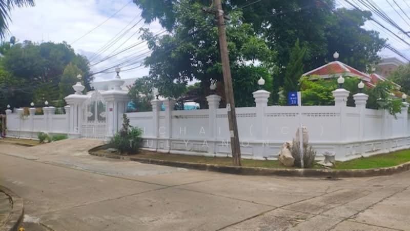 Muang Thong Thani Project 4, Nonthaburi, Khlong Klue, Pak Kret, Nonthaburi, 4 Bedrooms, 900 sqm, Townhouse For Sale, by Sittichai (Ice) Tulyanon, 60249401 - DDproperty.com