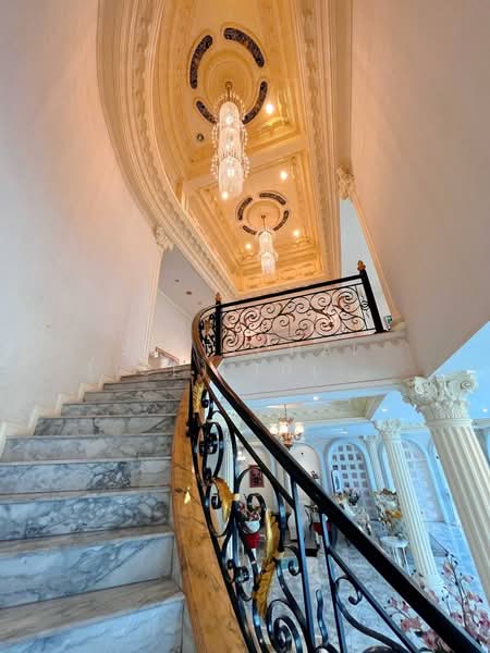 Muang Thong Thani Project 4, Nonthaburi, Khlong Klue, Pak Kret, Nonthaburi, 4 Bedrooms, 900 sqm, Townhouse For Sale, by Sittichai (Ice) Tulyanon, 60249401 - DDproperty.com