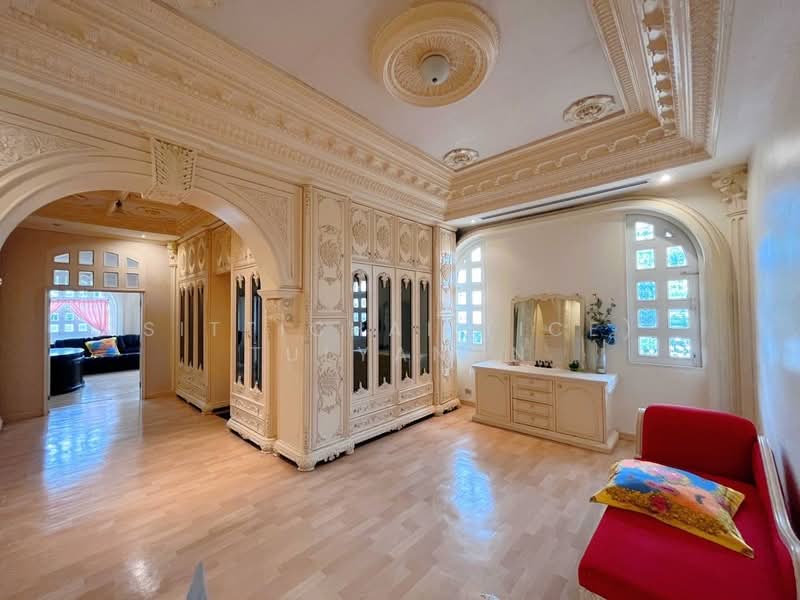 Muang Thong Thani Project 4, Nonthaburi, Khlong Klue, Pak Kret, Nonthaburi, 4 Bedrooms, 900 sqm, Townhouse For Sale, by Sittichai (Ice) Tulyanon, 60249401 - DDproperty.com