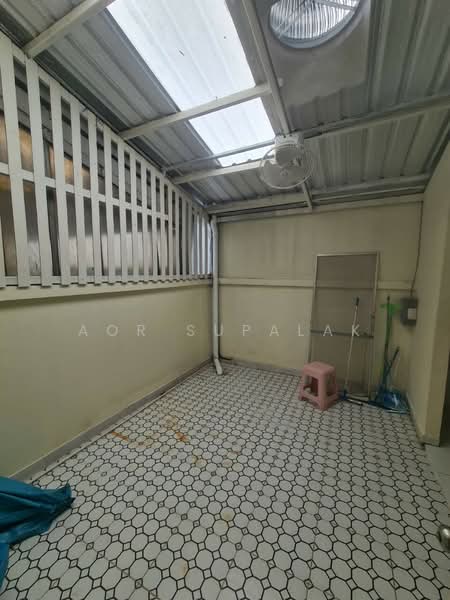 Baan Klang Muang The Royal Monaco Srinakarin-Pattanakarn : บ้านกลางเมือง เดอะรอยัล โมนาโค ศรีนครินทร์-พัฒนาการ, กรุงเทพ, ถนนพระราม 9 ซอย 43, สวนหลวง, สวนหลวง, กรุงเทพ, 104 ตร.ม., ทาวน์เฮ้าส์ ขาย, โดย Sittichai (Ice) Tulyanon, 60249407 - DDproperty.com