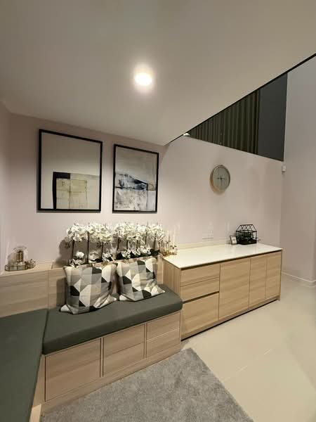 Nirvana Define Srinakarin-Rama 9 : เนอวานา ดีฟายน์ ศรีนครินทร์-พระราม 9, กรุงเทพ, ถนน ศรีนครินทร์ - ร่มเกล้า, สะพานสูง, สะพานสูง, กรุงเทพ, 175 ตร.ม., ทาวน์เฮ้าส์ ขาย, โดย Sittichai (Ice) Tulyanon, 60249412 - DDproperty.com