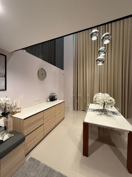 Nirvana Define Srinakarin-Rama 9 : เนอวานา ดีฟายน์ ศรีนครินทร์-พระราม 9, กรุงเทพ, ถนน ศรีนครินทร์ - ร่มเกล้า, สะพานสูง, สะพานสูง, กรุงเทพ, 175 ตร.ม., ทาวน์เฮ้าส์ ขาย, โดย Sittichai (Ice) Tulyanon, 60249412 - DDproperty.com