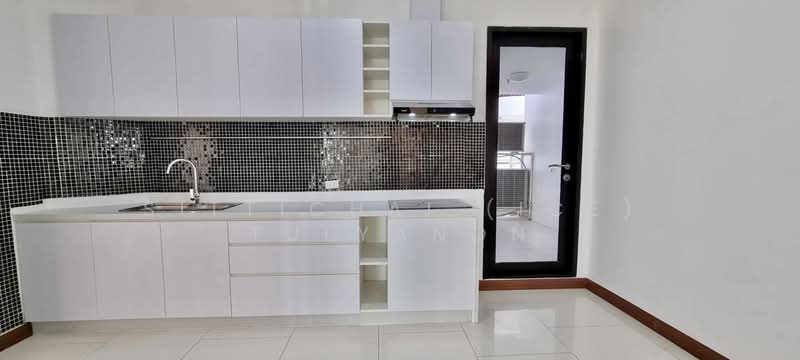Supalai Casa Riva, Bangkok, 780 Charoenkrung Road, Bang Kho Laem, Bang Kho Laem, Bangkok, 3 Bedrooms, 210 sqm, Condo For Sale, by Sittichai (Ice) Tulyanon, 60249489 - DDproperty.com