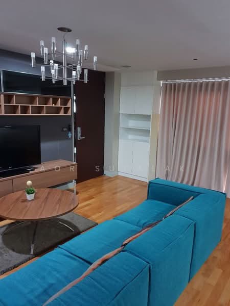 Quad Silom, Bangkok, 63 Soi Pipat 2, Silom Road, Suriyawong, Bang Rak, Bangkok, 2 Bedrooms, 60 sqm, Condo For Sale, by Fazwaz (Thailand) Co., Ltd., 60249564 - DDproperty.com