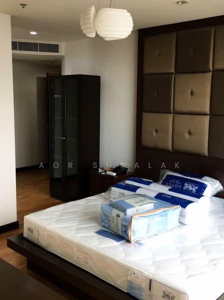 Urbana Sathorn : เออร์บาน่า สาทร, กรุงเทพ, 55 ถนนสาทรใต้, ทุ่งมหาเมฆ, สาทร, กรุงเทพ, 140 ตร.ม., คอนโด ขาย, โดย Sittichai (Ice) Tulyanon, 60249568 - DDproperty.com