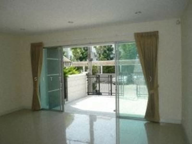 บิซทาวน์ ศรีนครินทร์, กรุงเทพ, หนองบอน, ประเวศ, กรุงเทพ, 264 ตร.ม., ทาวน์เฮ้าส์ ขาย, โดย Sittichai (Ice) Tulyanon, 60249589 - DDproperty.com