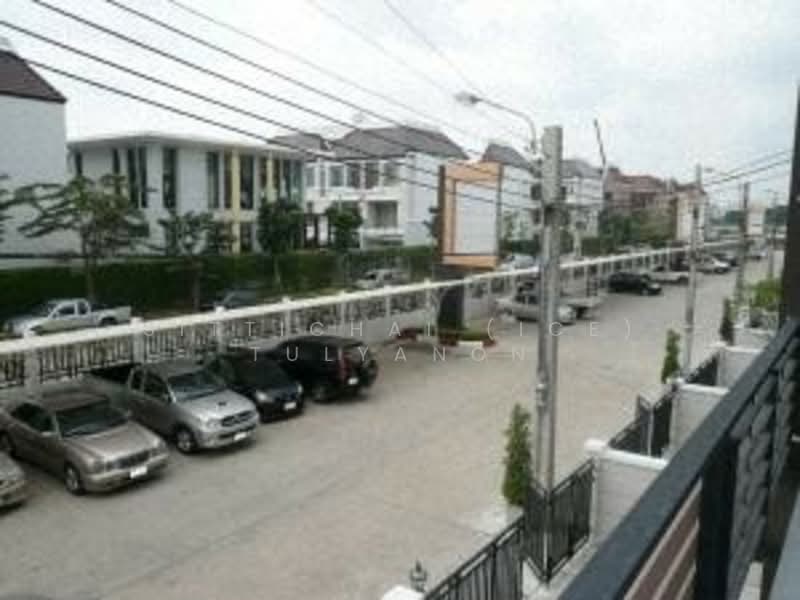 Biztown Srinakarin, Bangkok, Nong Bon, Prawet, Bangkok, 2 Bedrooms, 264 sqm, Townhouse For Sale, by Sittichai (Ice) Tulyanon, 60249589 - DDproperty.com
