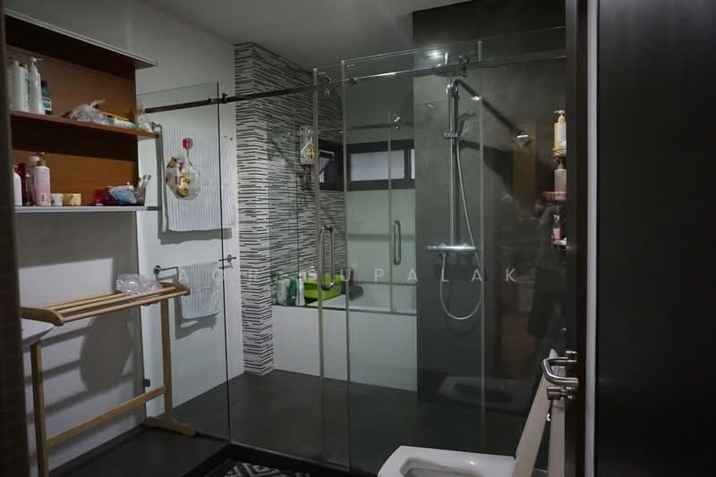 Lake View Park Bangna, Bangkok, 454 Kanchanaphisek Road, Dok Mai, Prawet, Bangkok, 5 Bedrooms, 824 sqm, Single Detached House For Sale, by Sittichai (Ice) Tulyanon, 60249591 - DDproperty.com