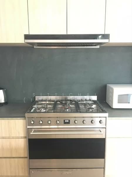 3 Bedrooms Modern Pool Villa in Wang Thong Lang, Bangkok, Khlong Chaokhun Sing, Wang Thonglang, Bangkok, 3 Bedrooms, 400 sqm, Villa For Sale, by Sittichai (Ice) Tulyanon, 60249594 - DDproperty.com