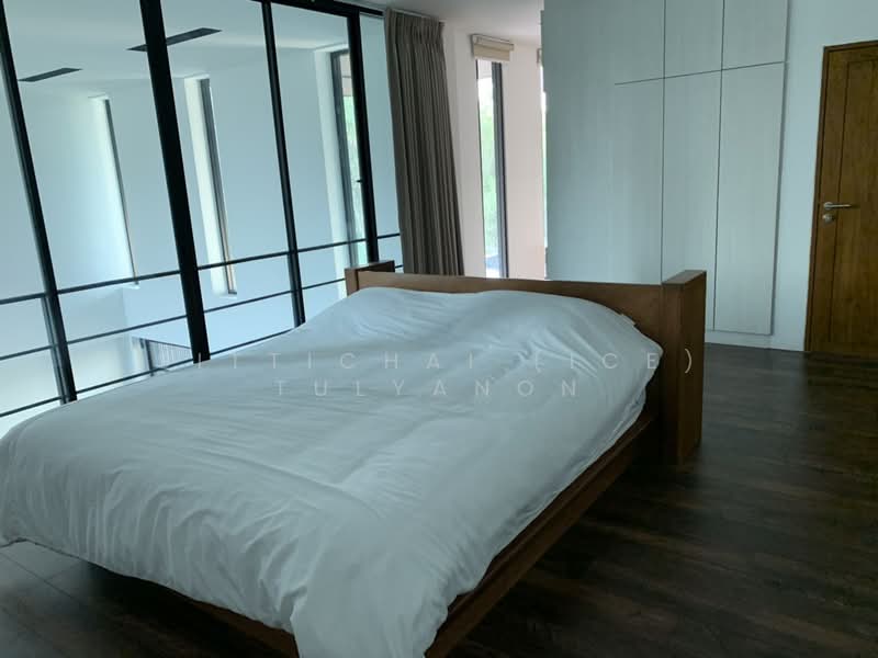 3 Bedrooms Modern Pool Villa in Wang Thong Lang, Bangkok, Khlong Chaokhun Sing, Wang Thonglang, Bangkok, 3 Bedrooms, 400 sqm, Villa For Sale, by Sittichai (Ice) Tulyanon, 60249594 - DDproperty.com