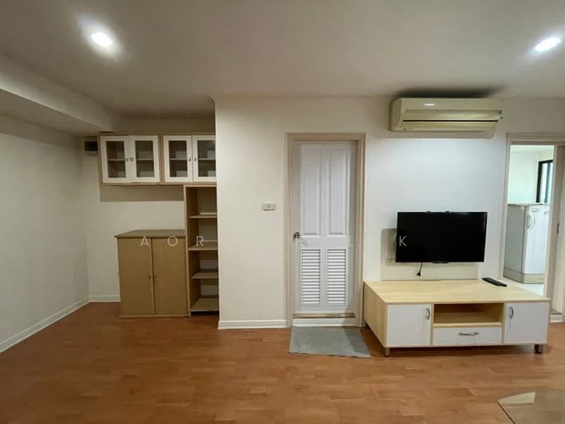 Lumpini Ville Phahol-Suthisarn : ลุมพินี วิลล์ พหล–สุทธิสาร, กรุงเทพ, 23 ซอย อินทามระ 2, สามเสนใน, พญาไท, กรุงเทพ, 45 ตร.ม., คอนโด ขาย, โดย Sittichai (Ice) Tulyanon, 60249642 - DDproperty.com