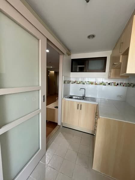 Lumpini Ville Phahol-Suthisarn, Bangkok, 23 Inthamara 2 Alley, Samsen Nai, Phaya Thai, Bangkok, 1 Bedroom, 45 sqm, Condo For Sale, by Sittichai (Ice) Tulyanon, 60249642 - DDproperty.com