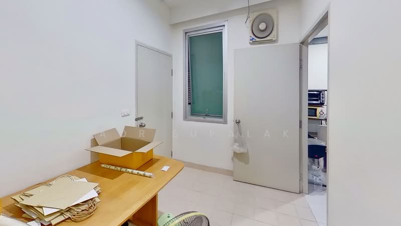 The Master Centrium Asoke-Sukhumvit, Bangkok, Sukhumvit 21, Khlongtoei Nua, Watthana, Bangkok, 3 Bedrooms, 155 sqm, Condo For Sale, by Sittichai (Ice) Tulyanon, 60249652 - DDproperty.com