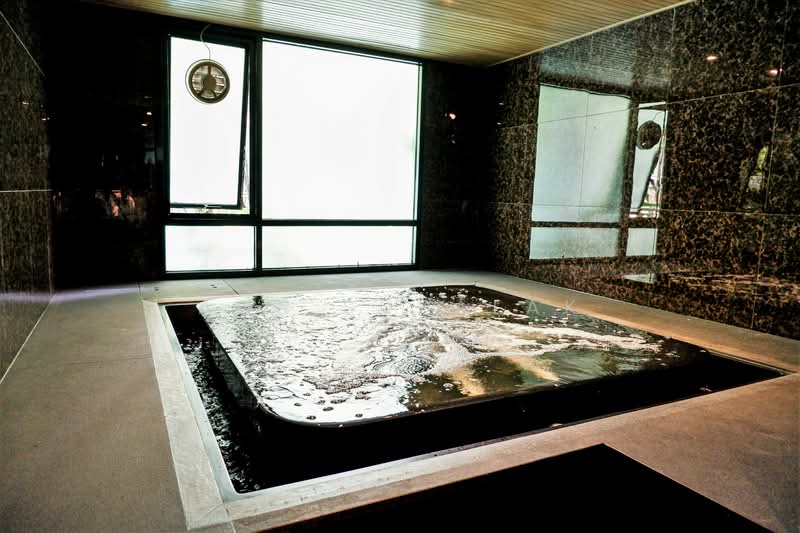 Vtara Sukhumvit 36 : วีธารา สุขุมวิท 36, กรุงเทพ, 118 ซอยแสนสบาย, พระโขนง, คลองเตย, กรุงเทพ, 58 ตร.ม., คอนโด ขาย, โดย Sittichai (Ice) Tulyanon, 60249657 - DDproperty.com